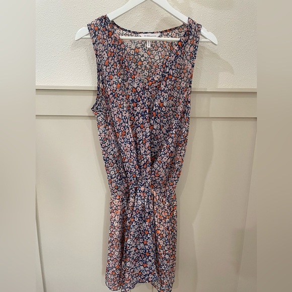 BCBGeneration Floral Sleeveless Mini Dress Size Medium - Picture 1 of 8